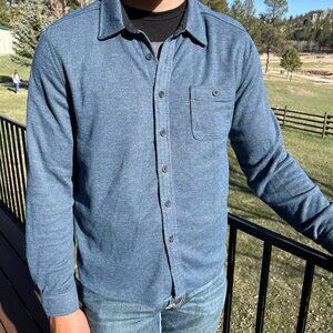 Field & Forest Outfitters - Featherlight - Men's Large Shirt